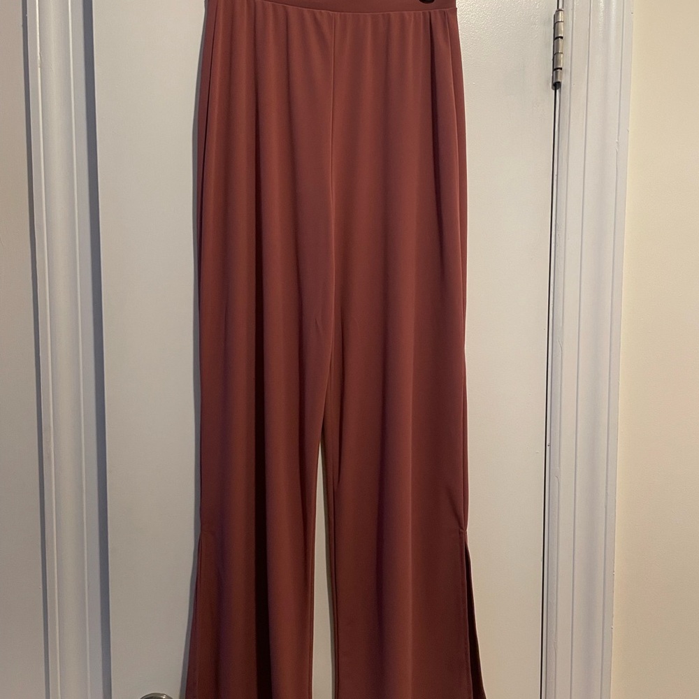 Zara Women's Wide Leg Pants in Rust